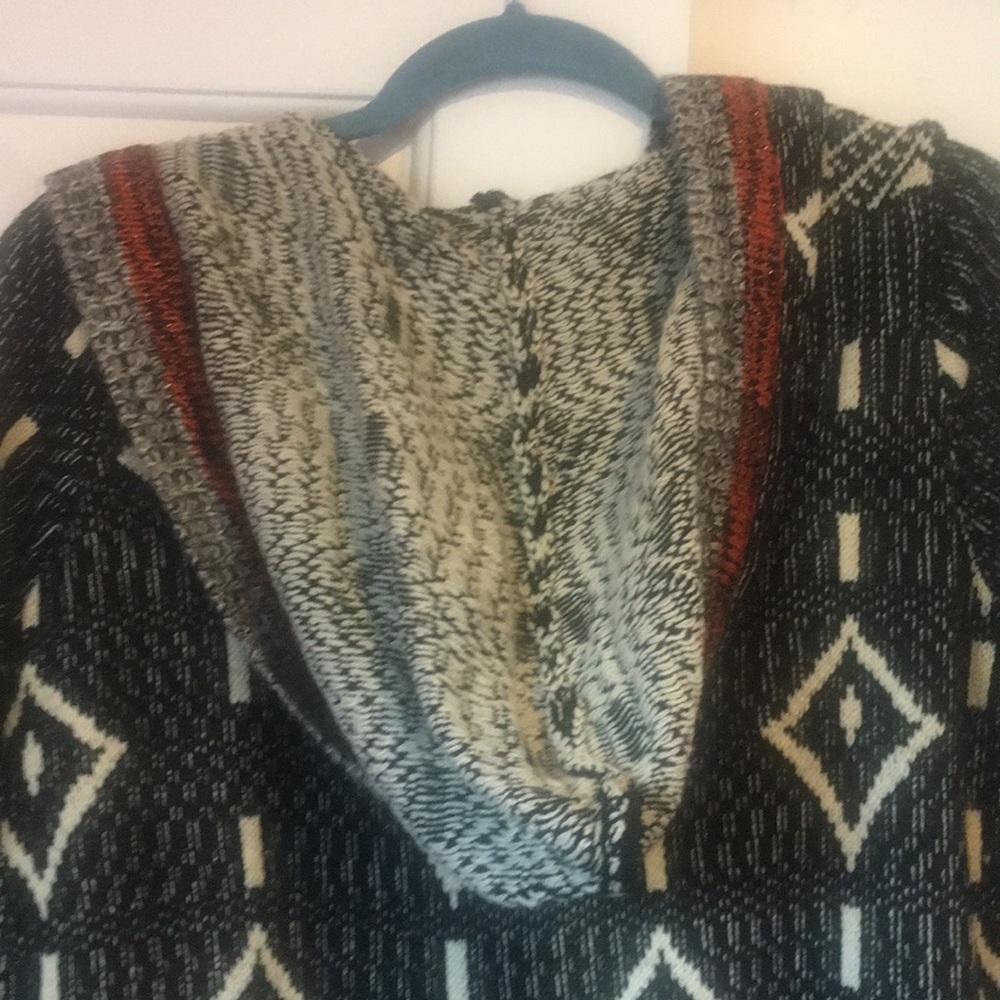 Cardigan - Picture 2 of 2